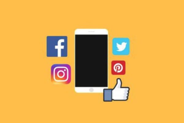 Atuomate your Social Media